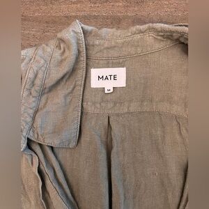 MATE button down linen size medium